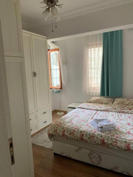 Our Happy Place, 200m To The Sea Daire *